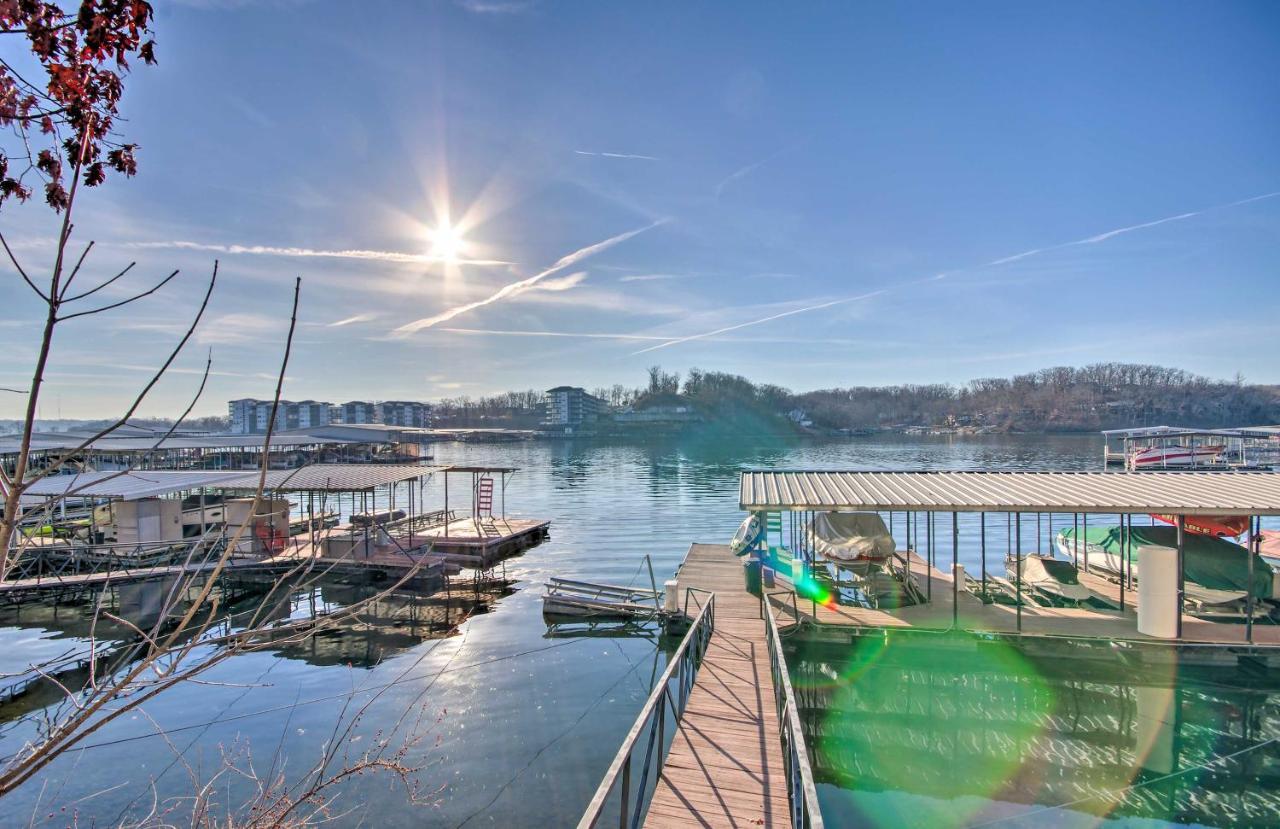 Waterfront Townhome With Private Dock And Lake Views Lake Ozark Exterior photo