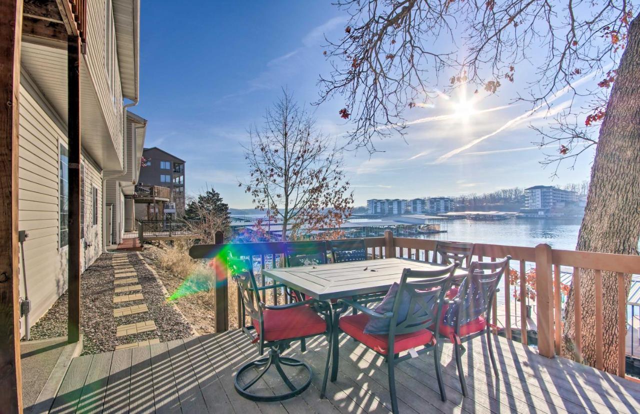 Waterfront Townhome With Private Dock And Lake Views Lake Ozark Exterior photo